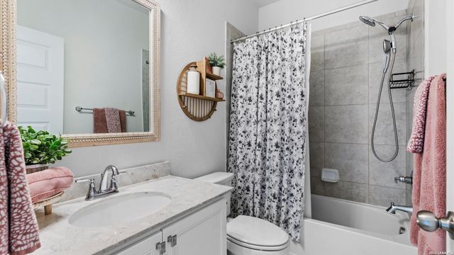 1935 Esplanade, New Braunfels, TX 78130