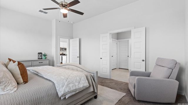 1935 Esplanade, New Braunfels, TX 78130