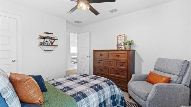 1935 Esplanade, New Braunfels, TX 78130