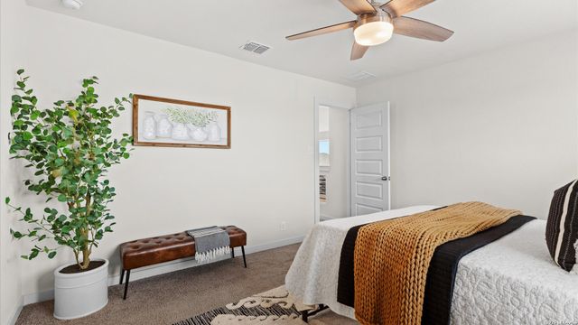 1935 Esplanade, New Braunfels, TX 78130