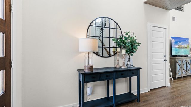 1935 Esplanade, New Braunfels, TX 78130