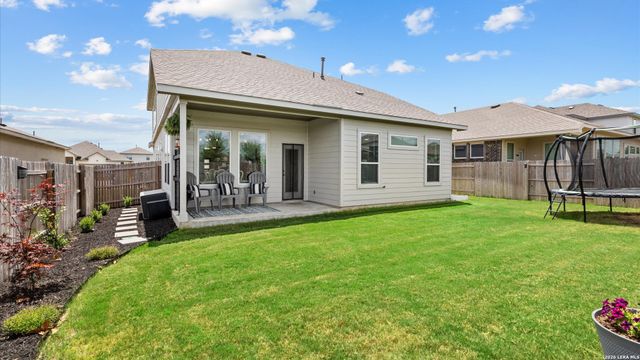 1935 Esplanade, New Braunfels, TX 78130