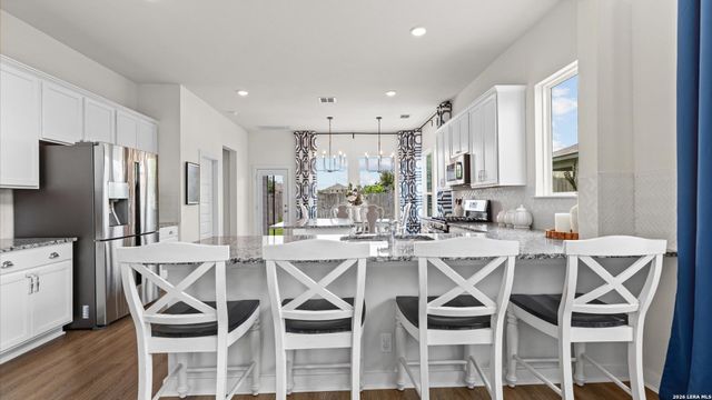 1935 Esplanade, New Braunfels, TX 78130