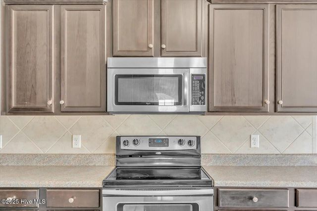 132 Turquoise Drive, Jacksonville, NC 28546