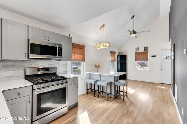 724 19th Avenue, Lake Como, NJ 07719