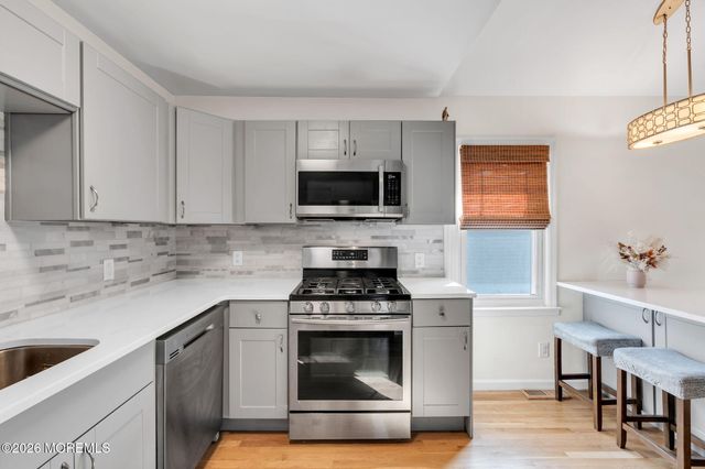 724 19th Avenue, Lake Como, NJ 07719