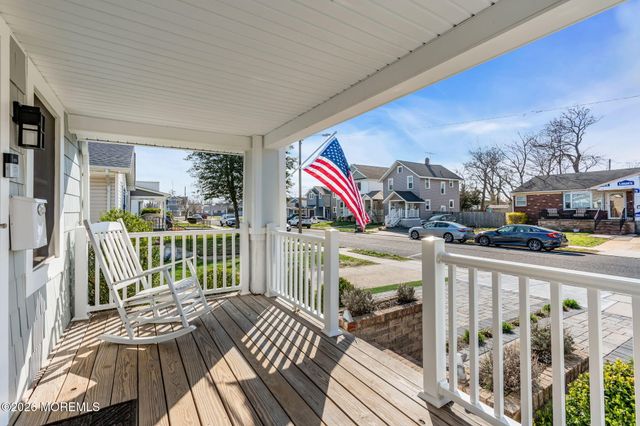 724 19th Avenue, Lake Como, NJ 07719