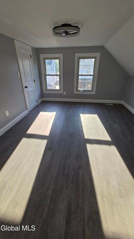 237 Cherry Street, Schenectady, NY 12306