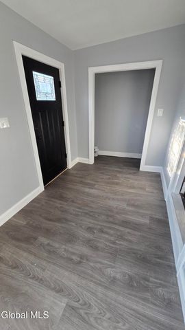 237 Cherry Street, Schenectady, NY 12306