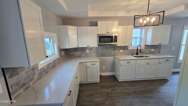 237 Cherry Street, Schenectady, NY 12306