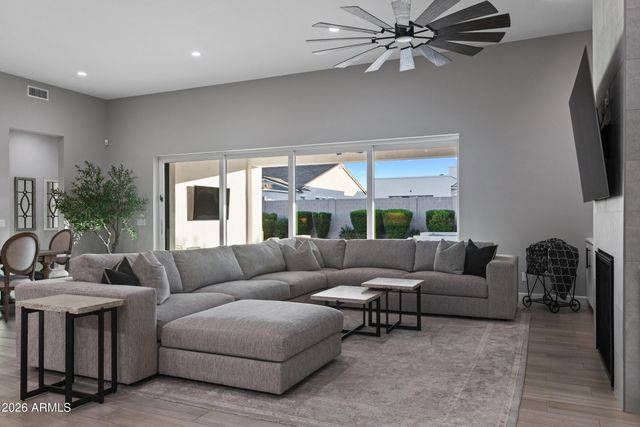 20701 E INDIANA Avenue, Queen Creek, AZ 85142