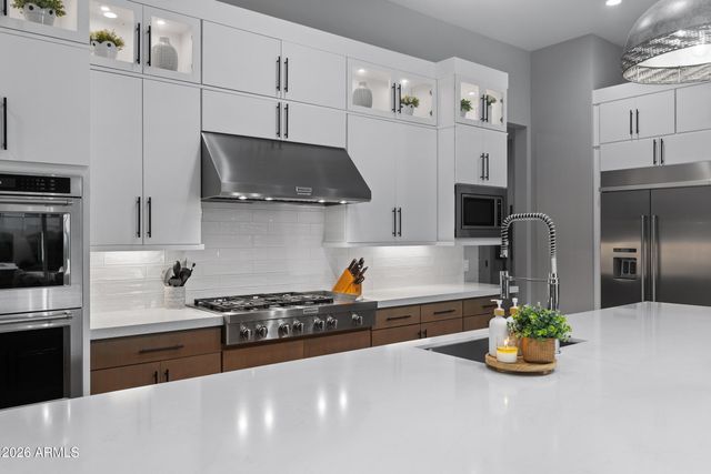 20701 E INDIANA Avenue, Queen Creek, AZ 85142