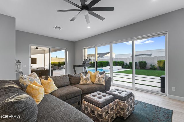 20701 E INDIANA Avenue, Queen Creek, AZ 85142