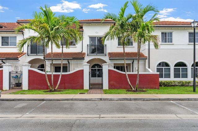 3540 NW 30th Place, Lauderdale Lakes, FL 33311