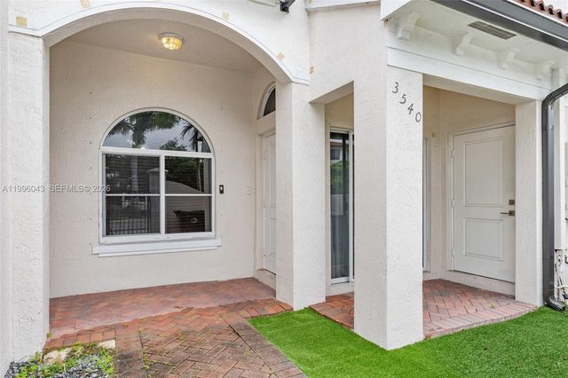 3540 NW 30th Place, Lauderdale Lakes, FL 33311
