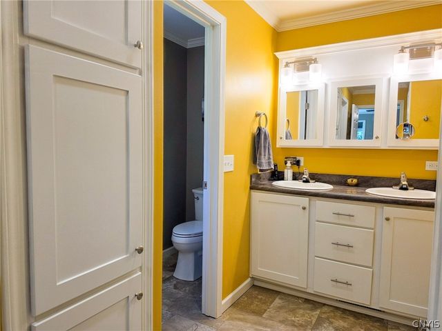 9940 Elpis Road, Vienna, NY 13316