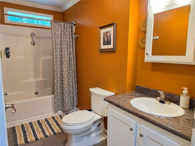 9940 Elpis Road, Vienna, NY 13316