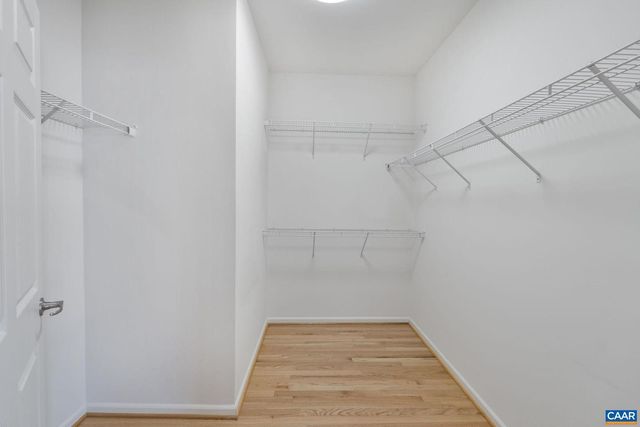 18 BEECHNUT LN, Zion Crossroads, VA 22942