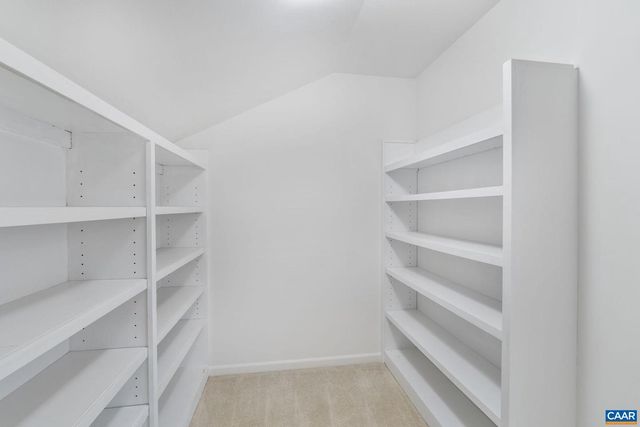 18 BEECHNUT LN, Zion Crossroads, VA 22942