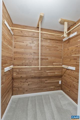 18 BEECHNUT LN, Zion Crossroads, VA 22942