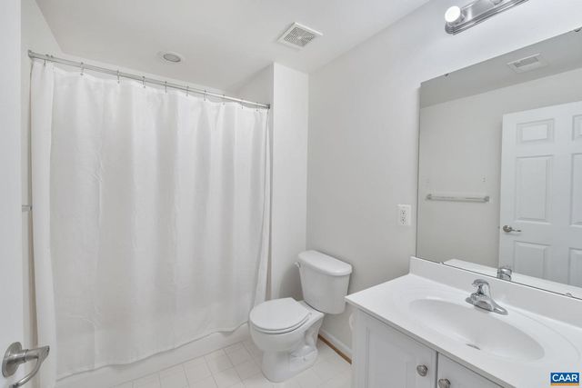 18 BEECHNUT LN, Zion Crossroads, VA 22942