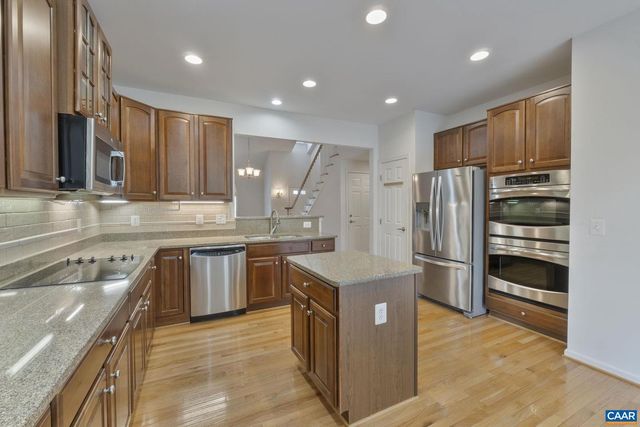 18 BEECHNUT LN, Zion Crossroads, VA 22942