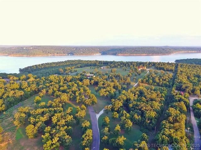 15818 W Forest Road, Park Hill, OK 74451