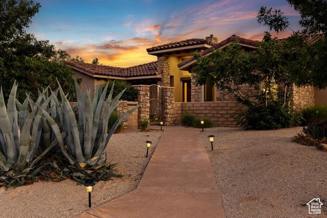 565 E RIO DE SION DR, Virgin, UT 84779