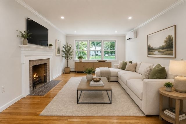 93 Wyndward Rd, Longmeadow, MA 01106