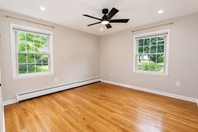 93 Wyndward Rd, Longmeadow, MA 01106