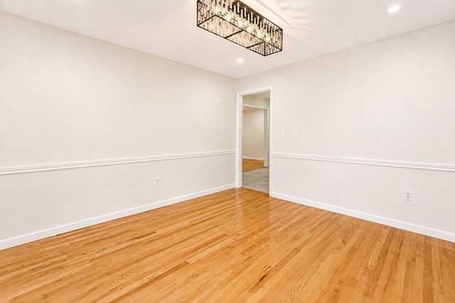 93 Wyndward Rd, Longmeadow, MA 01106