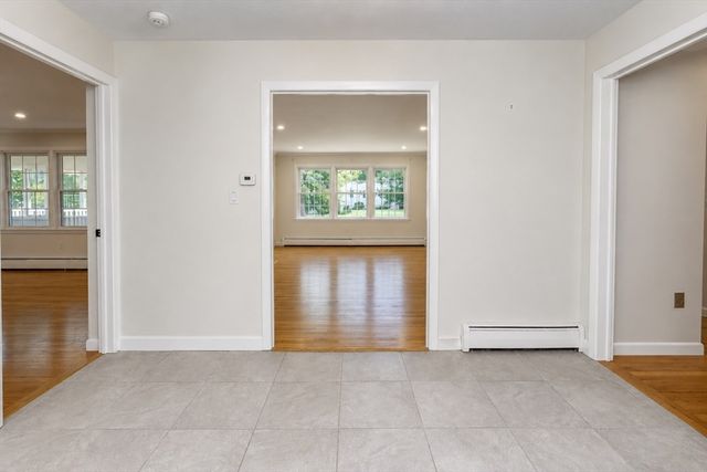93 Wyndward Rd, Longmeadow, MA 01106