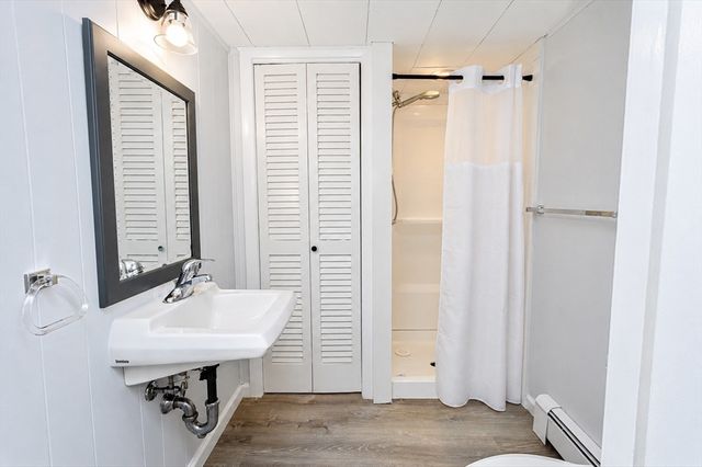93 Wyndward Rd, Longmeadow, MA 01106