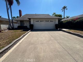 22735 Via Santa Rosa, Mission Viejo, CA 92691