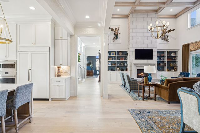 1702 Southwick Dr, Brentwood, TN 37027