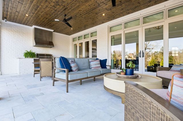 1702 Southwick Dr, Brentwood, TN 37027