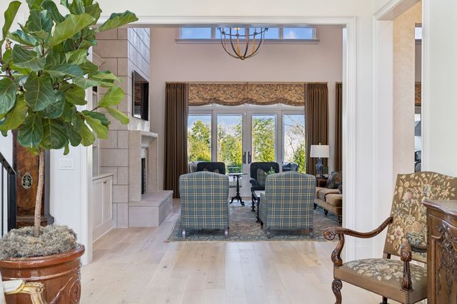 1702 Southwick Dr, Brentwood, TN 37027