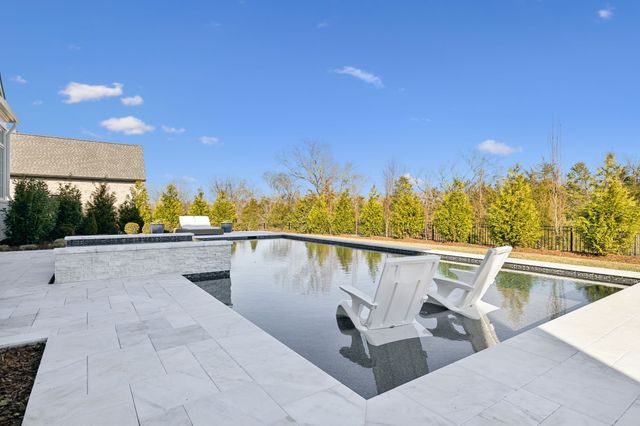 1702 Southwick Dr, Brentwood, TN 37027