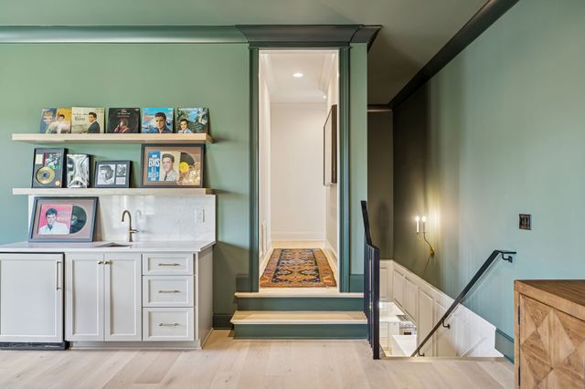 1702 Southwick Dr, Brentwood, TN 37027