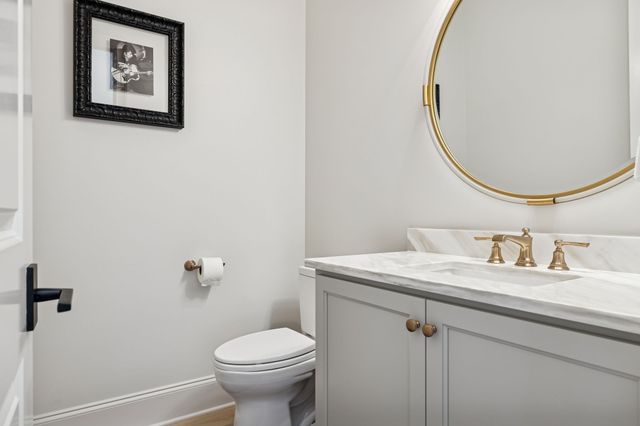 1702 Southwick Dr, Brentwood, TN 37027