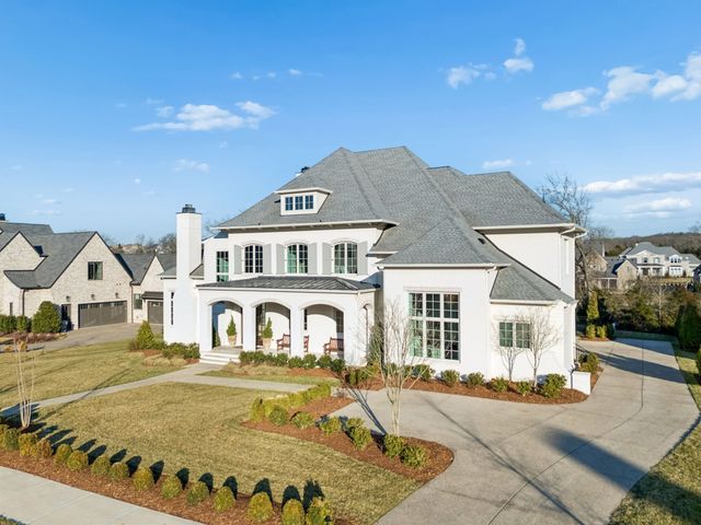 1702 Southwick Dr, Brentwood, TN 37027