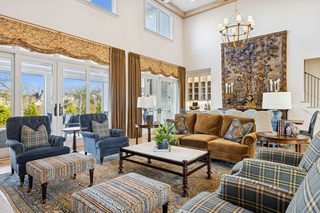 1702 Southwick Dr, Brentwood, TN 37027