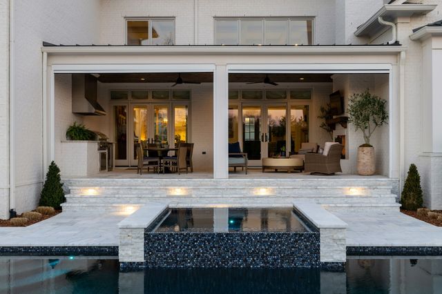 1702 Southwick Dr, Brentwood, TN 37027