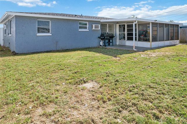 3811 CEDARWOOD DRIVE, Holiday, FL 34691