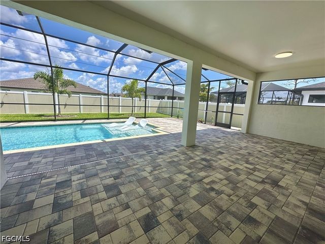 1219 SW 29th ST, Cape Coral, FL 33914
