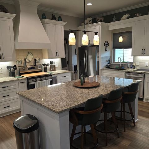 111 Bluegill Drive, Shepherd, TX 77371