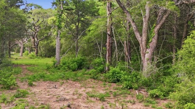 1165 Cr 213 Tract 3, Weimar, TX 78962