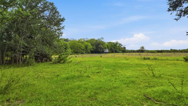 1165 Cr 213 Tract 3, Weimar, TX 78962