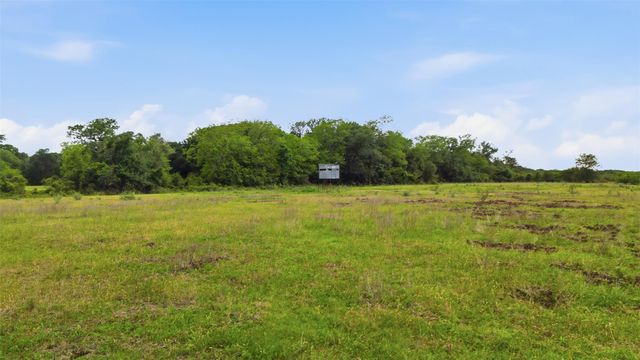 1165 Cr 213 Tract 3, Weimar, TX 78962
