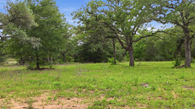 1165 Cr 213 Tract 3, Weimar, TX 78962